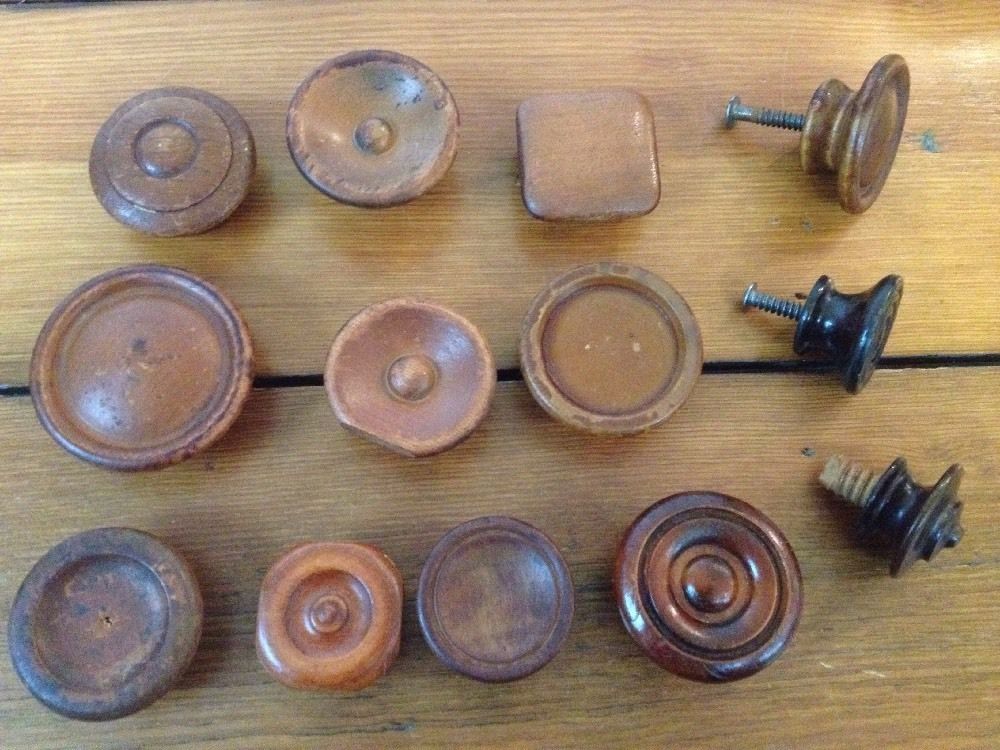 Mixed Lot 13 Vintage Antique Victorian Solid Walnut Wood Drawer Pulls Knobs