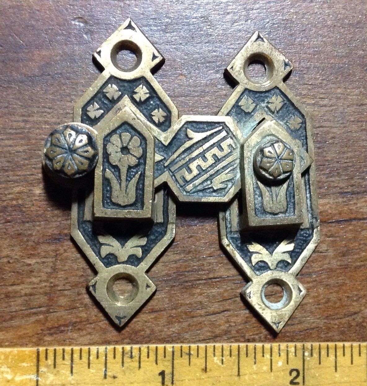 Lot Of 4 Eastlake Shutter Latch Cabinet Catch Solid Brass Ornate Rare Antique