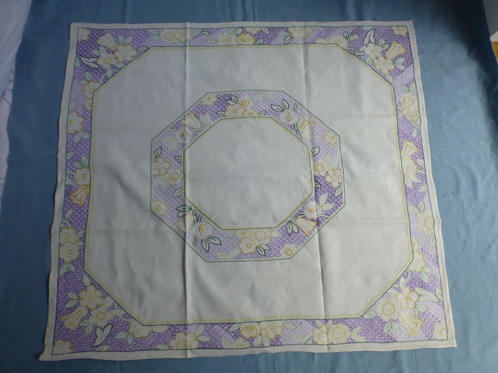 Antique ART DECO hand embroidered linen tea tablecloth 105cm x 115cm 