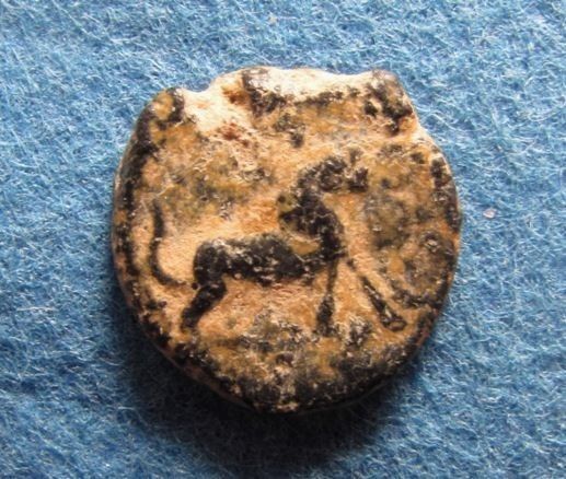 OSTROGOTHS. Baduila. 541-552AD. circa 10mm. Æ Nummus, nummi with Lion, ROME mint