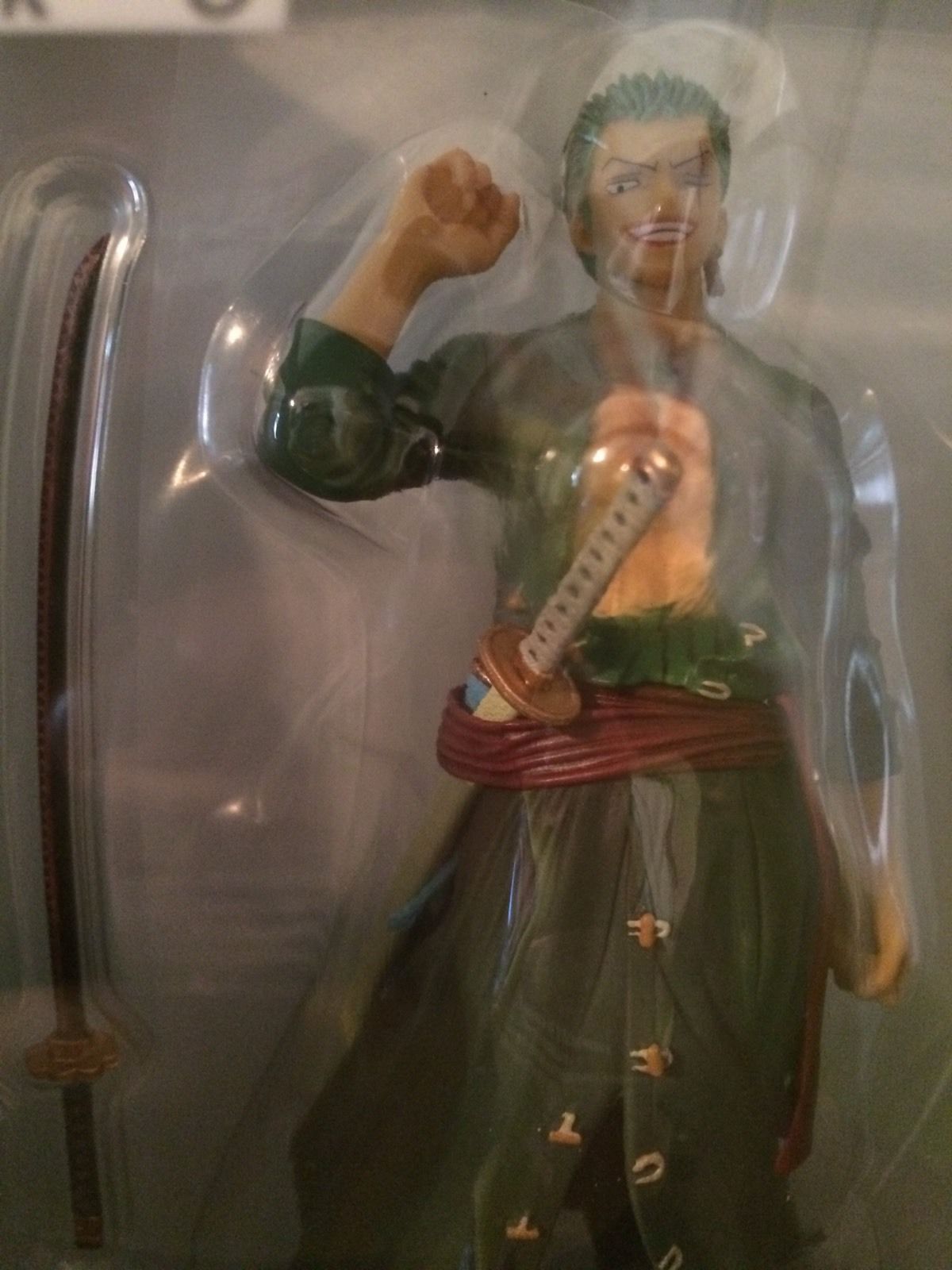 BANDAI Figuarts One Piece RORONOA ZORO NEW WORLD Ver PVC Figure JAPAN