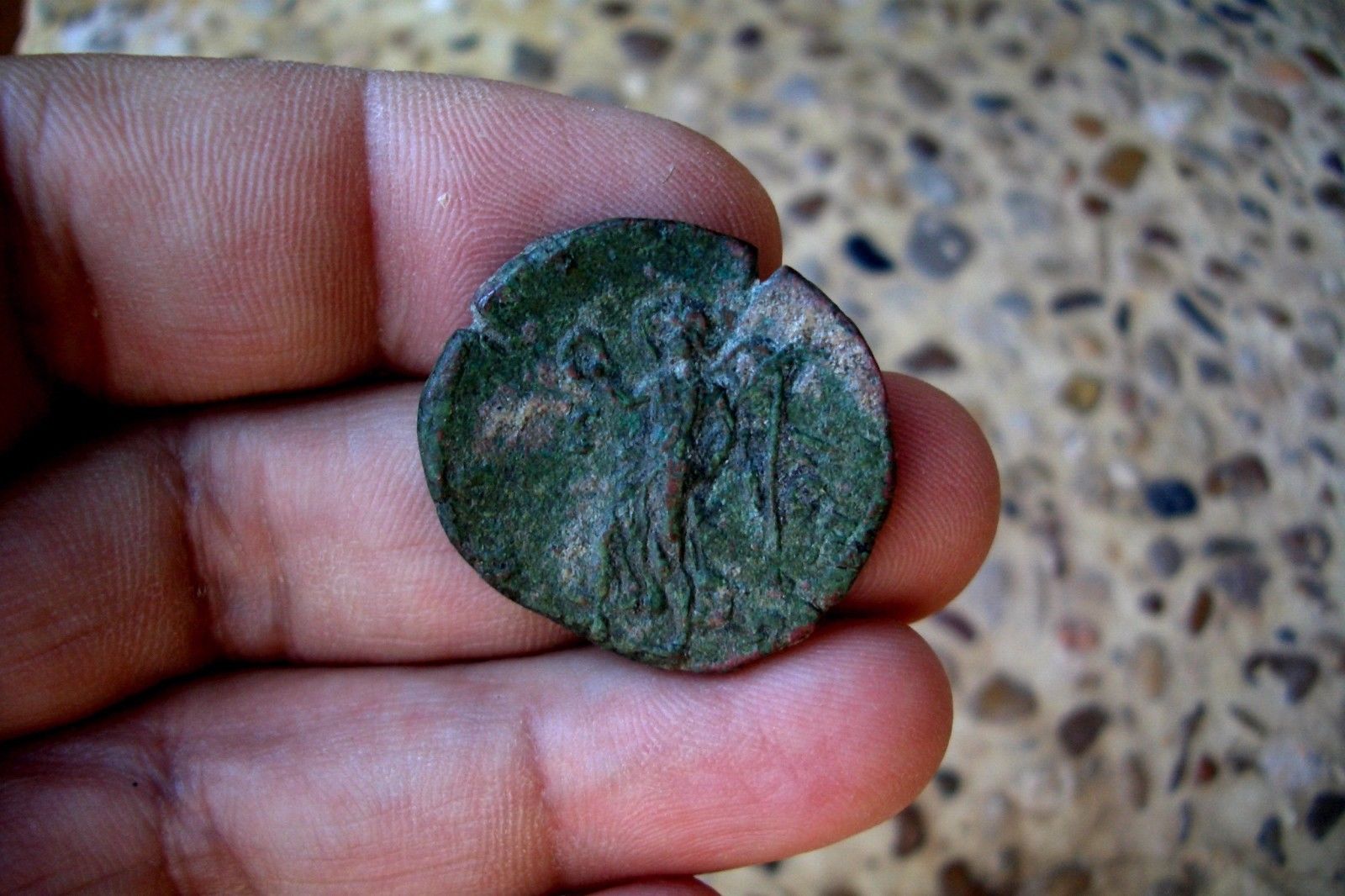 A66* UNCOMMON SESTERTIUS TRAJAN DECIUS NICE UNCLEANED GREEN PATINA