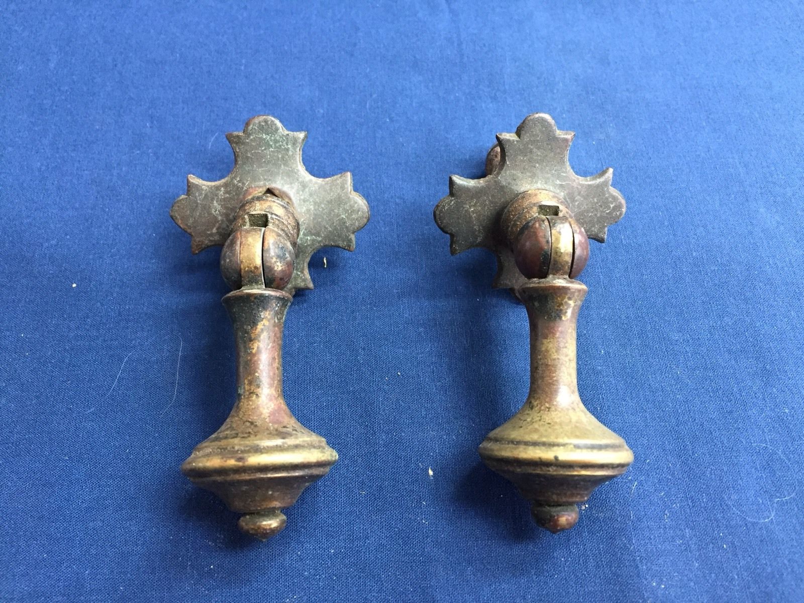 Set of 2 Antique Vintage Victorian Tear Drop Drawer Pull Handles