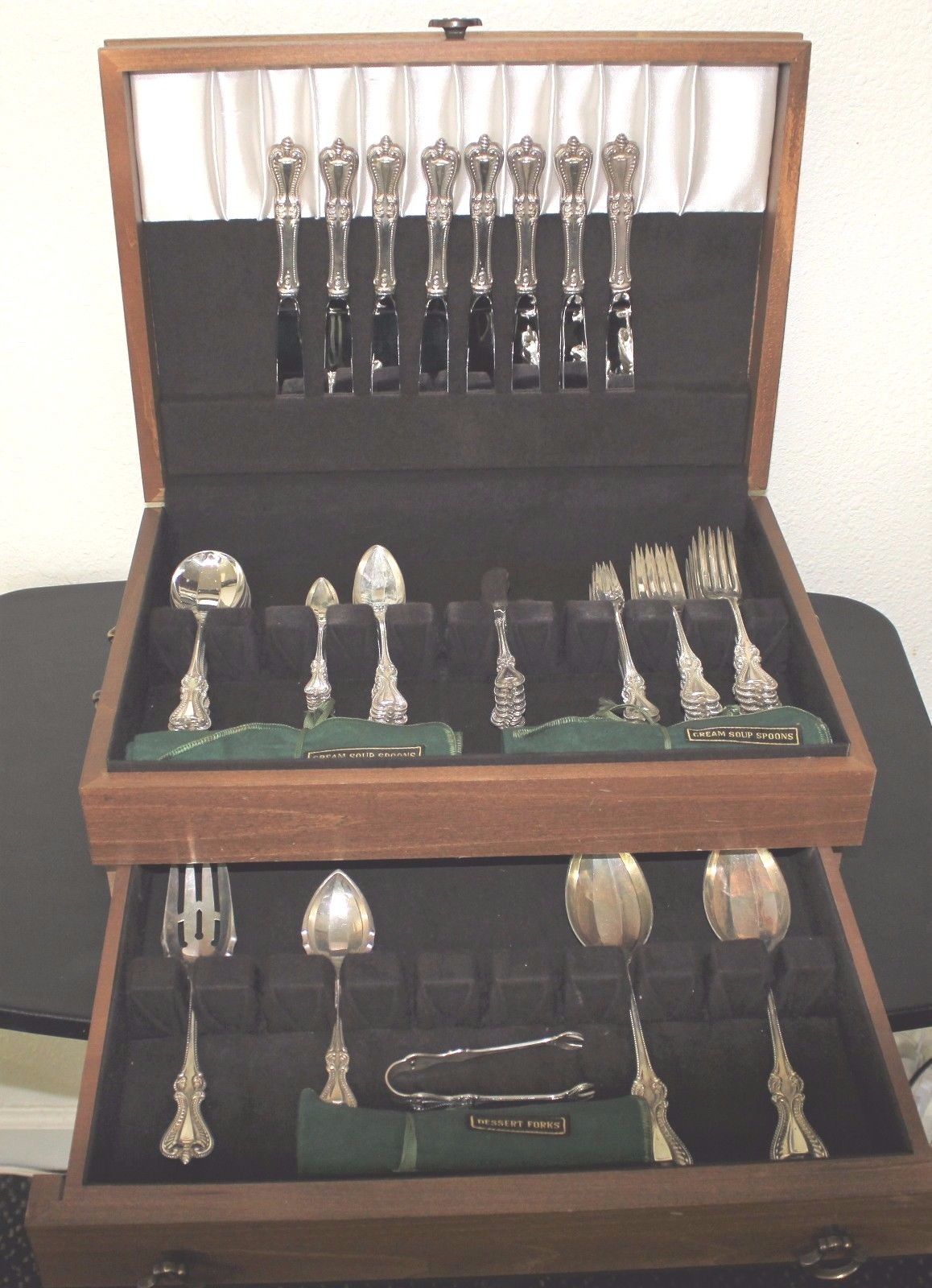 Towle Sterling Silver Flatware Set ~ Old Colonial ~ Service for 8 ~ 69 pieces