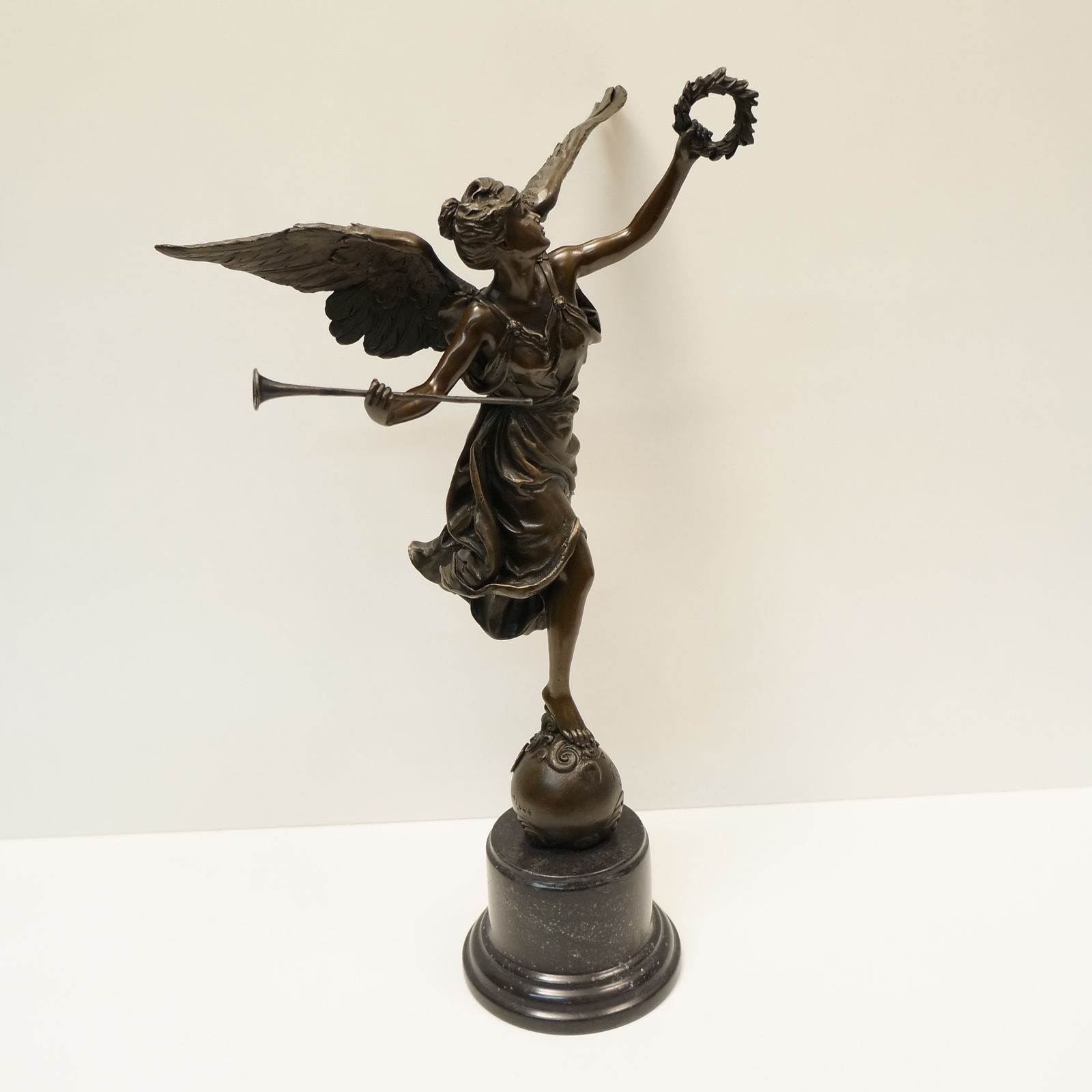 Statue Sculpture Winged Victory Art Deco Style Art Nouveau Style Bronze Signed