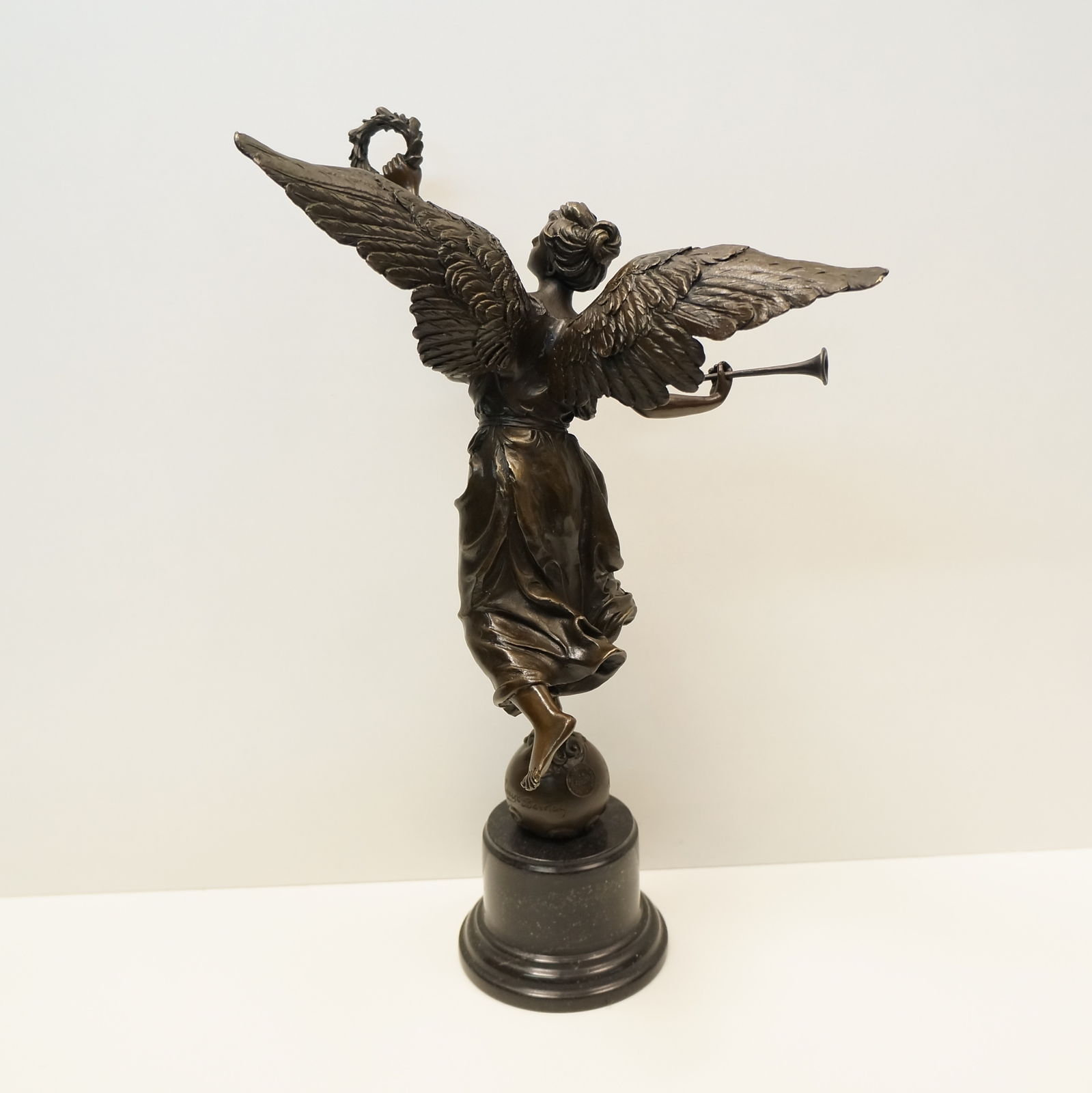 Statue Sculpture Winged Victory Art Deco Style Art Nouveau Style Bronze Signed