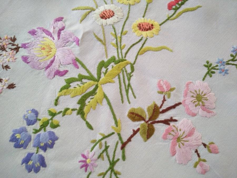 Fabulous Wild Flowers ~Vintage Lge Raised Hand Embroidered Tablecloth 51" X 52"+