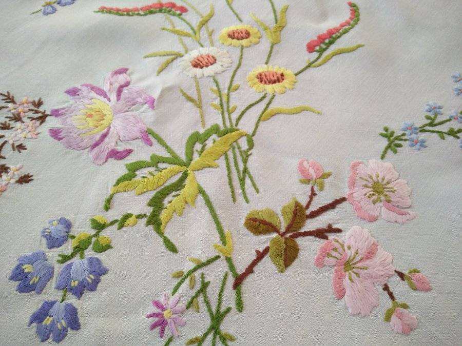 Fabulous Wild Flowers ~Vintage Lge Raised Hand Embroidered Tablecloth 51" X 52"+