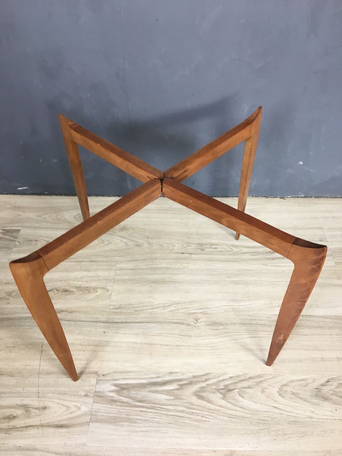 Fritz Hansen Teak Tray-Top Round Side Table