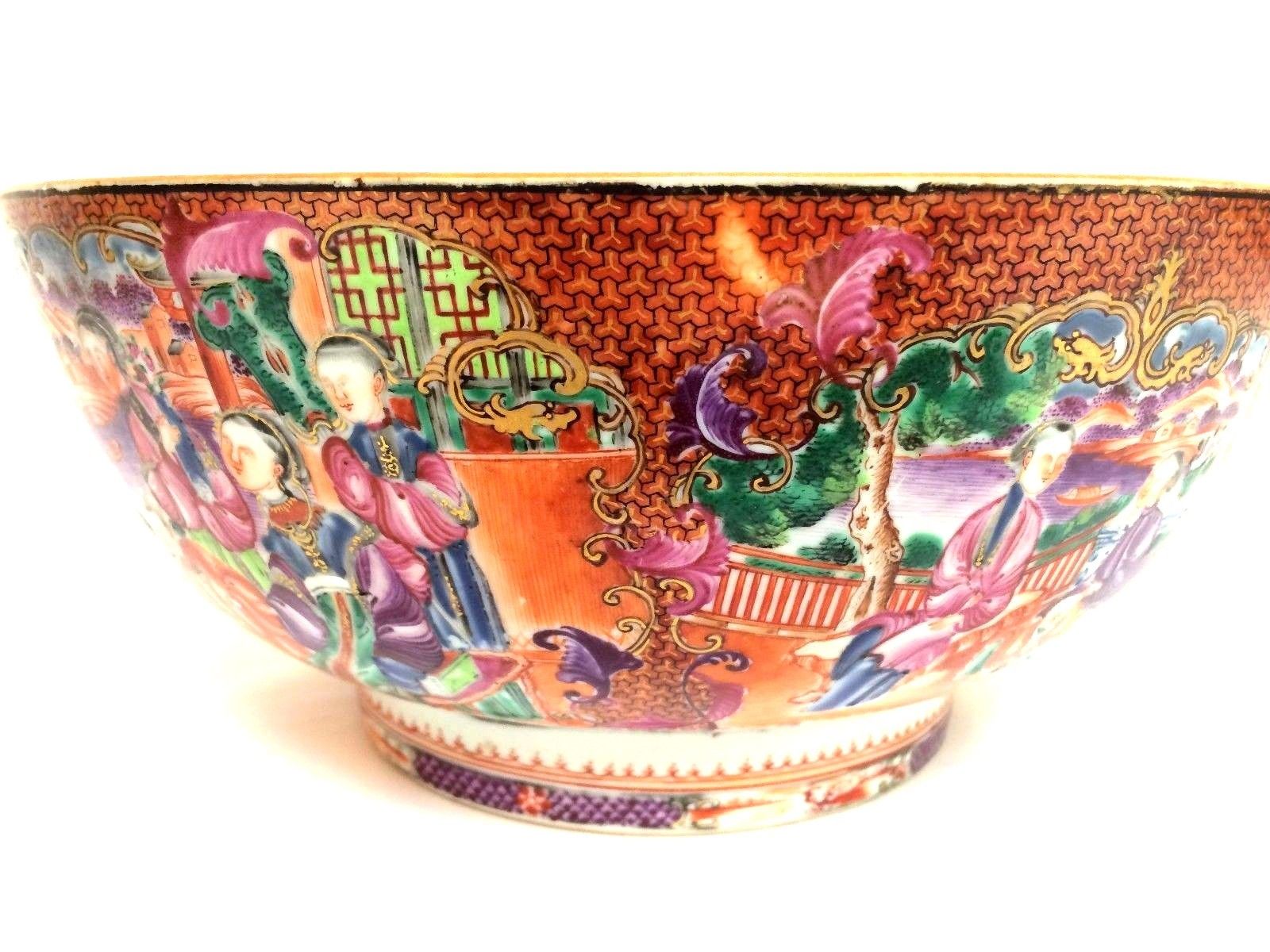 CHINESE PORCELAIN FAMILLE ROSE MANDARIN BOWL 18th C 11" Wide