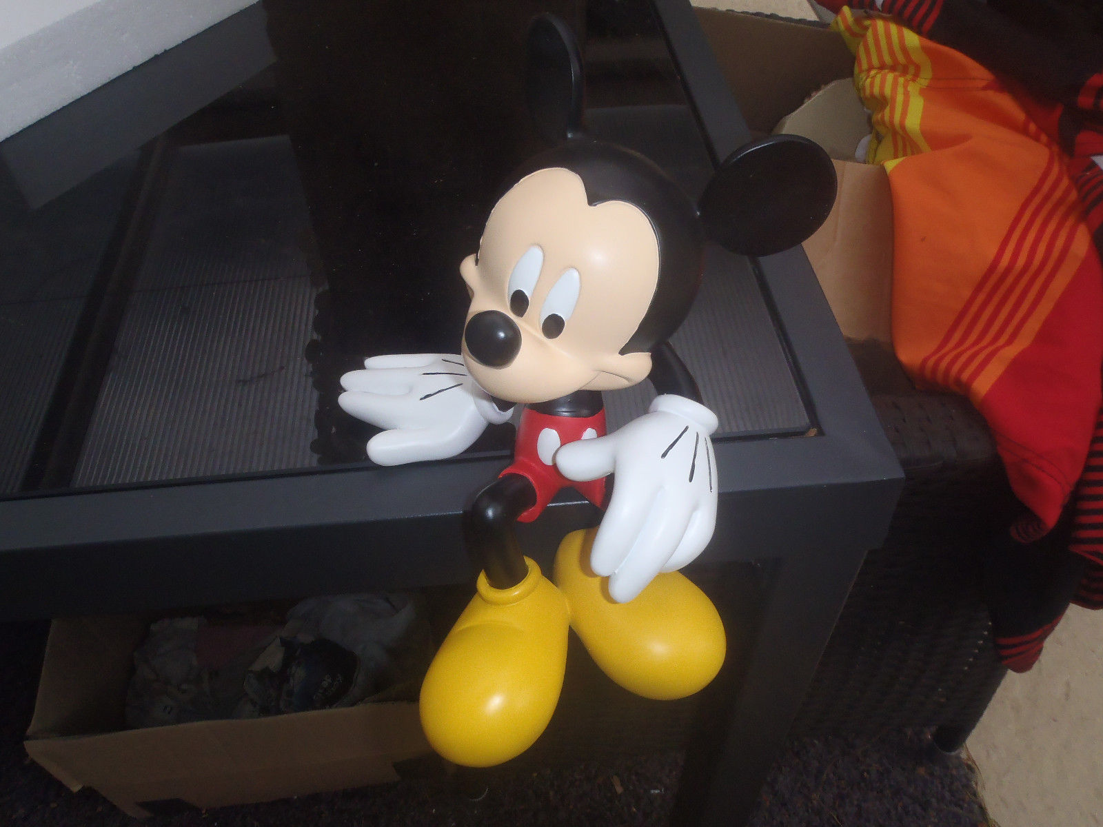 Extremely Rare! Walt Disney Mickey Mouse Classic Sitting Figurine Statue