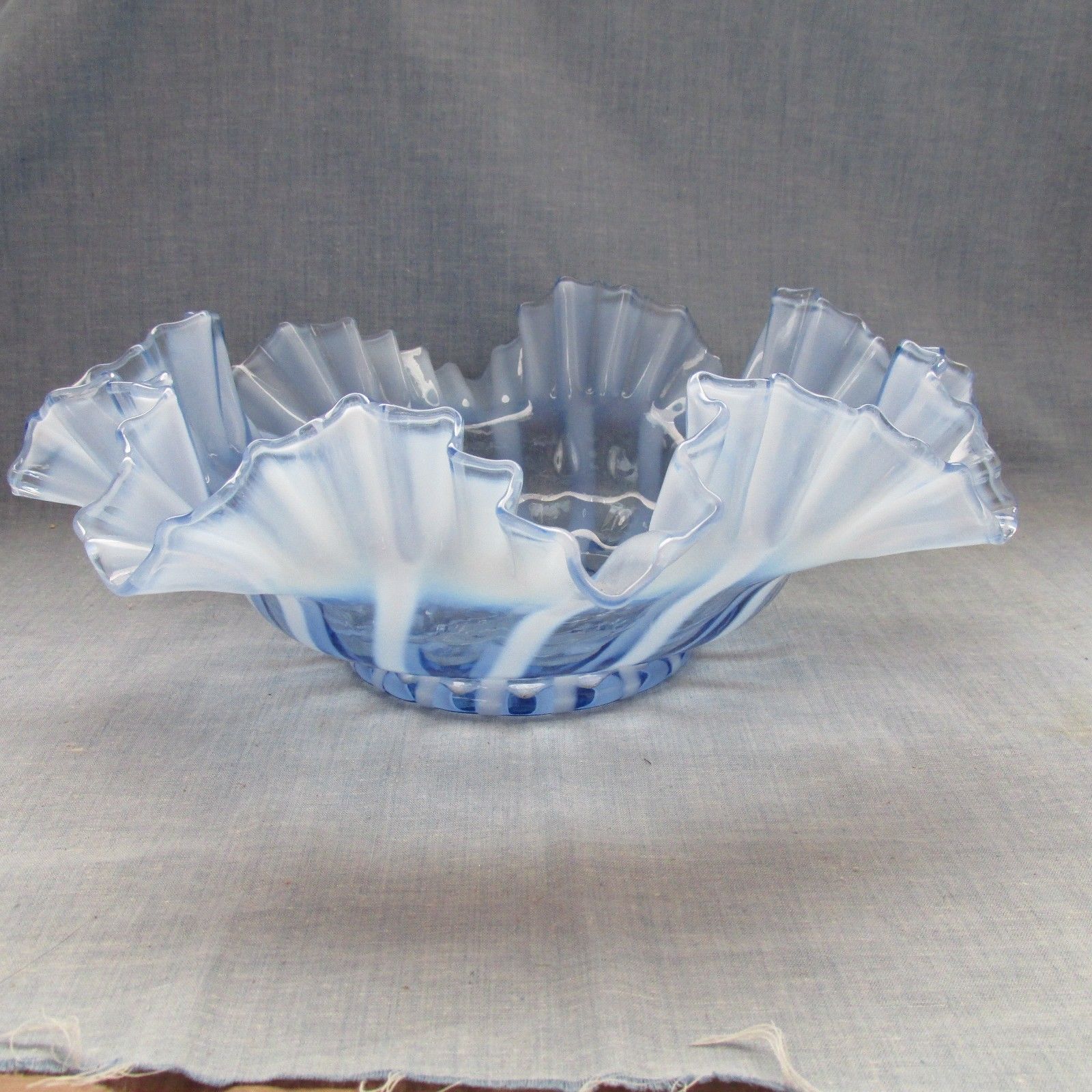 FENTON GLASS BLUE RIB OPTIC OPALESCENT LARGE 13-1/4" BOWL