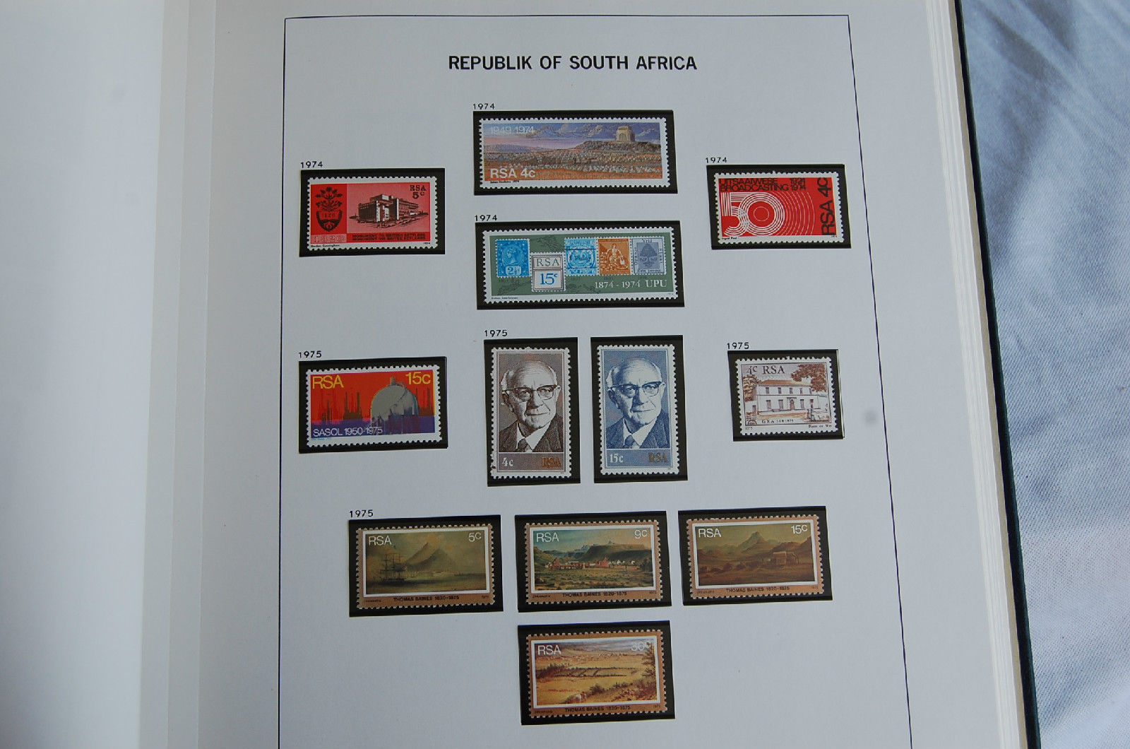 DAVO Luxe album South SUID-AFRIKA Africa 1966-1987 Mint unhinged 291 Stamps