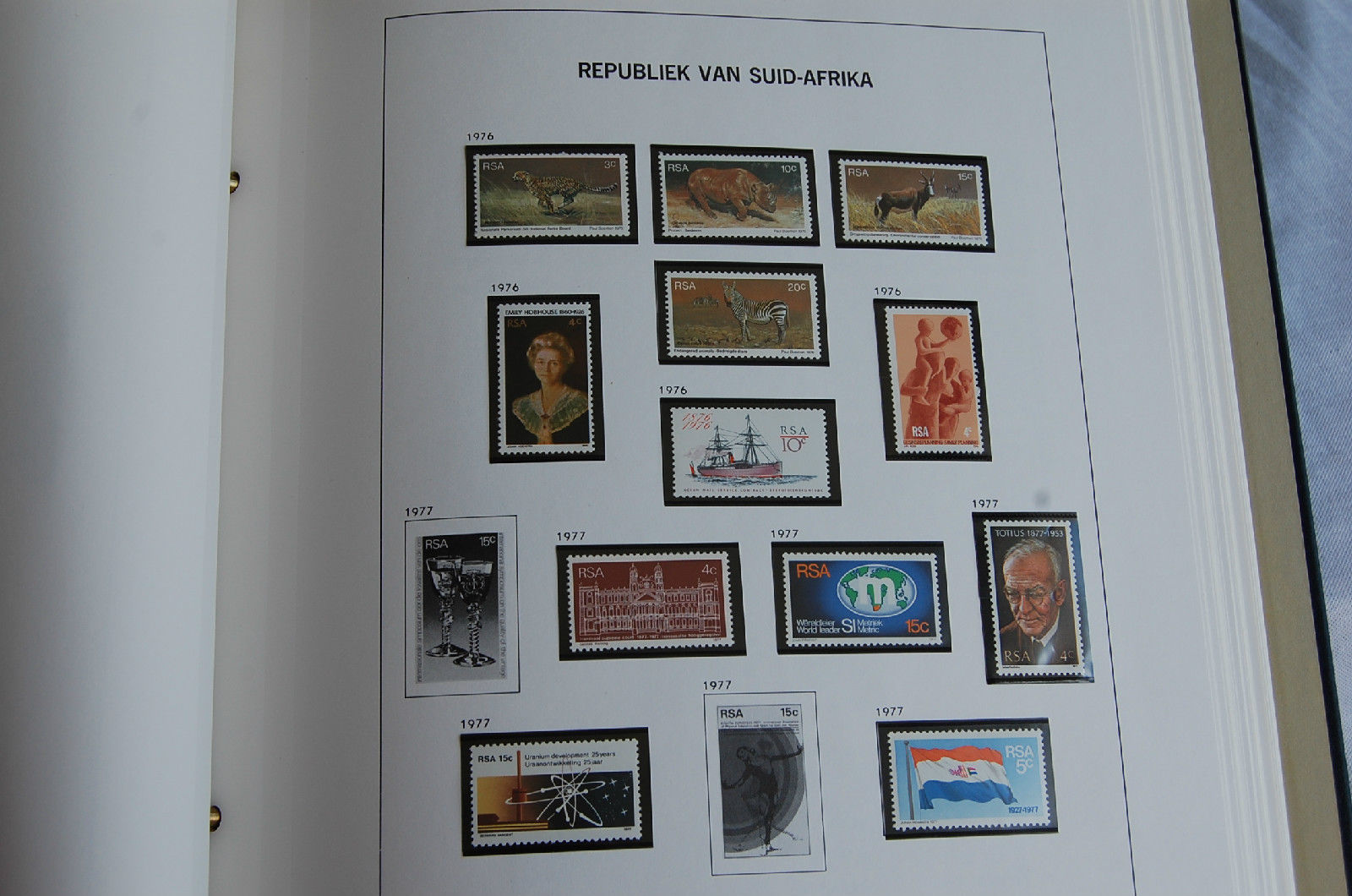 DAVO Luxe album South SUID-AFRIKA Africa 1966-1987 Mint unhinged 291 Stamps