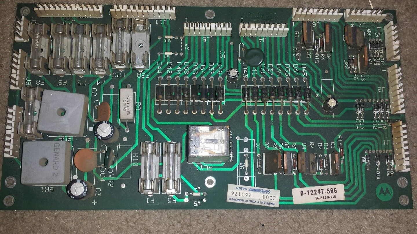 Williams system 11 pinball power driver auxilary board D-12247-566.