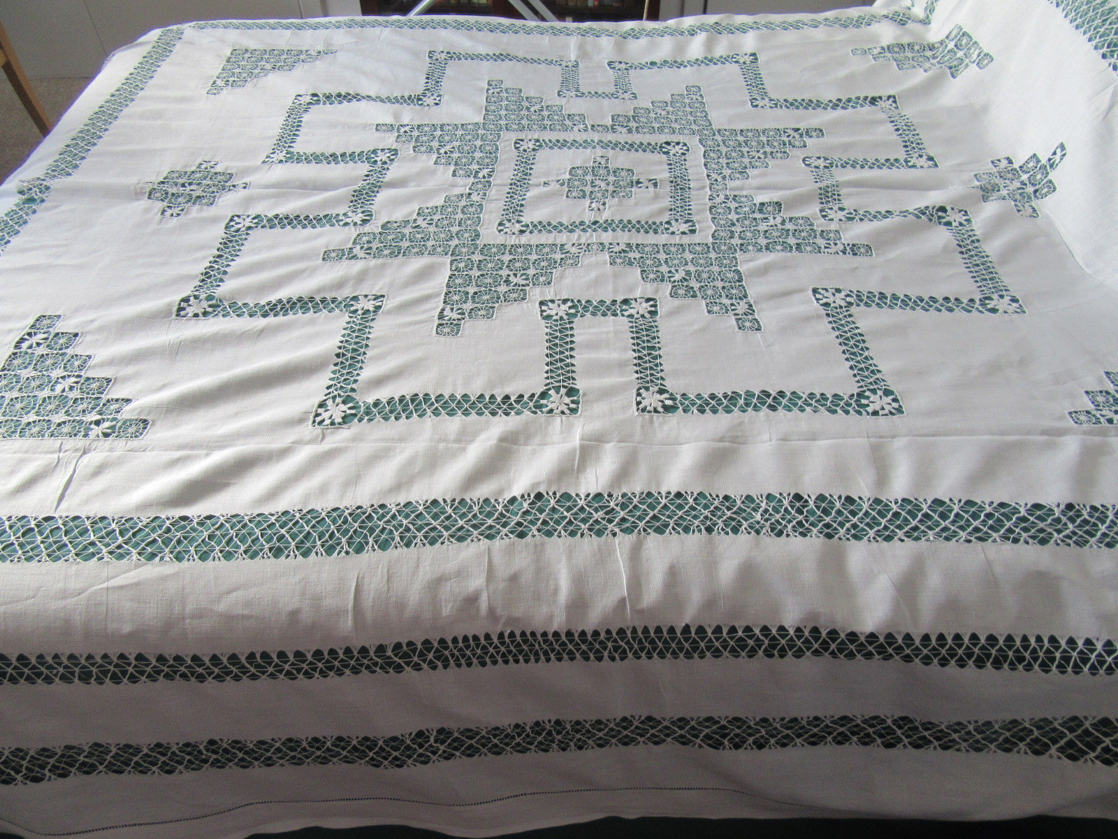 Antique white linen double bed size bedspread drawnthread embroidery 200 x 240 c