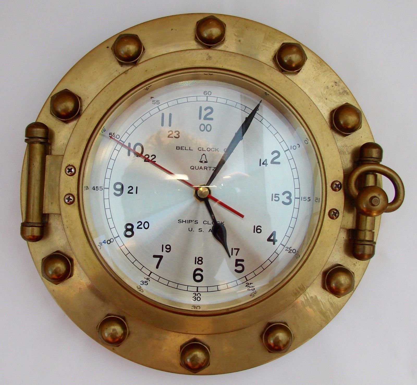 Very Nice Vintage BELL CLOCK Co. Quartz Ships Clock - Porthole Shape - Repair NR