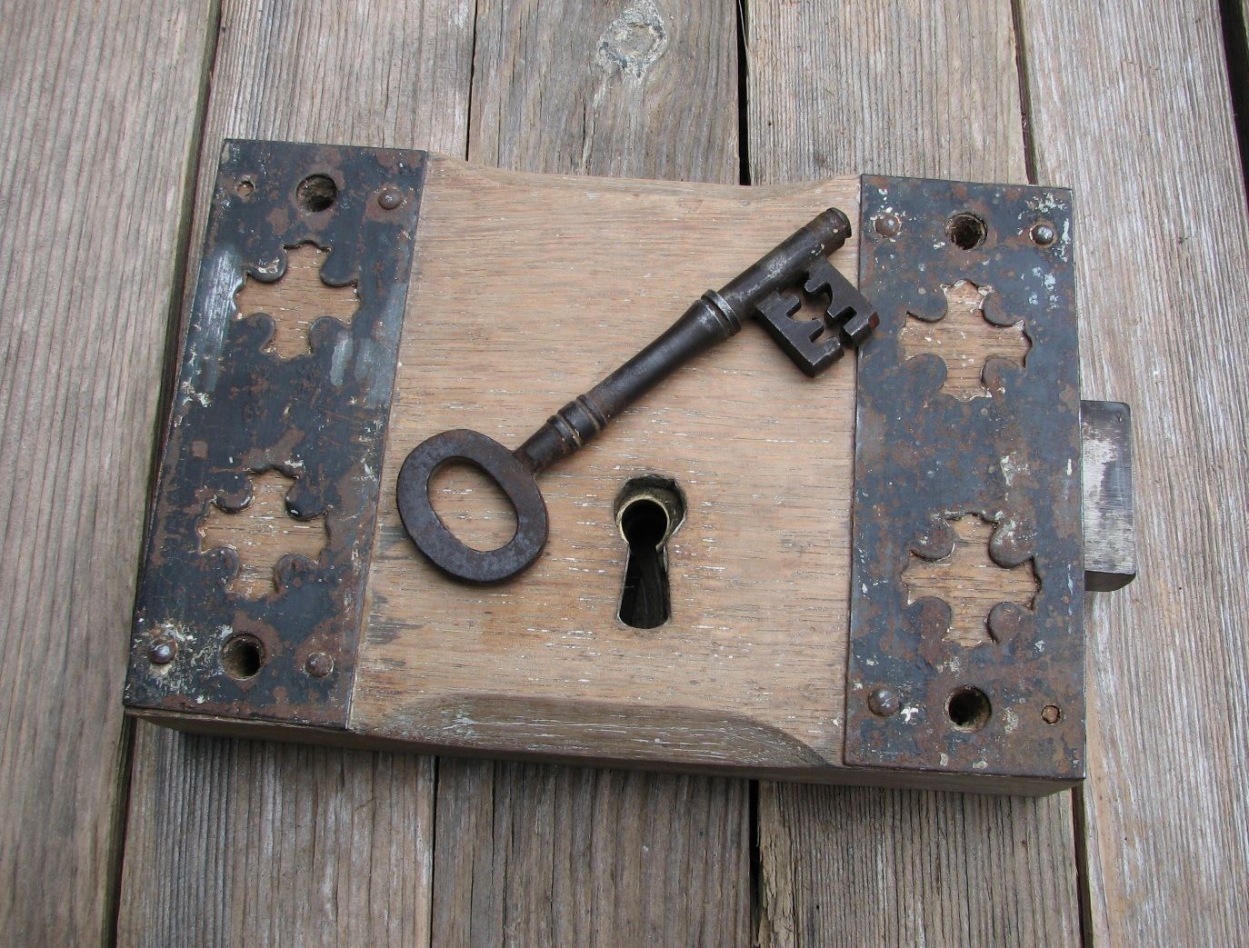 Old Large Church Oak and Iron Door Lock  - WITH KEY / Wood / Wooden Gothic