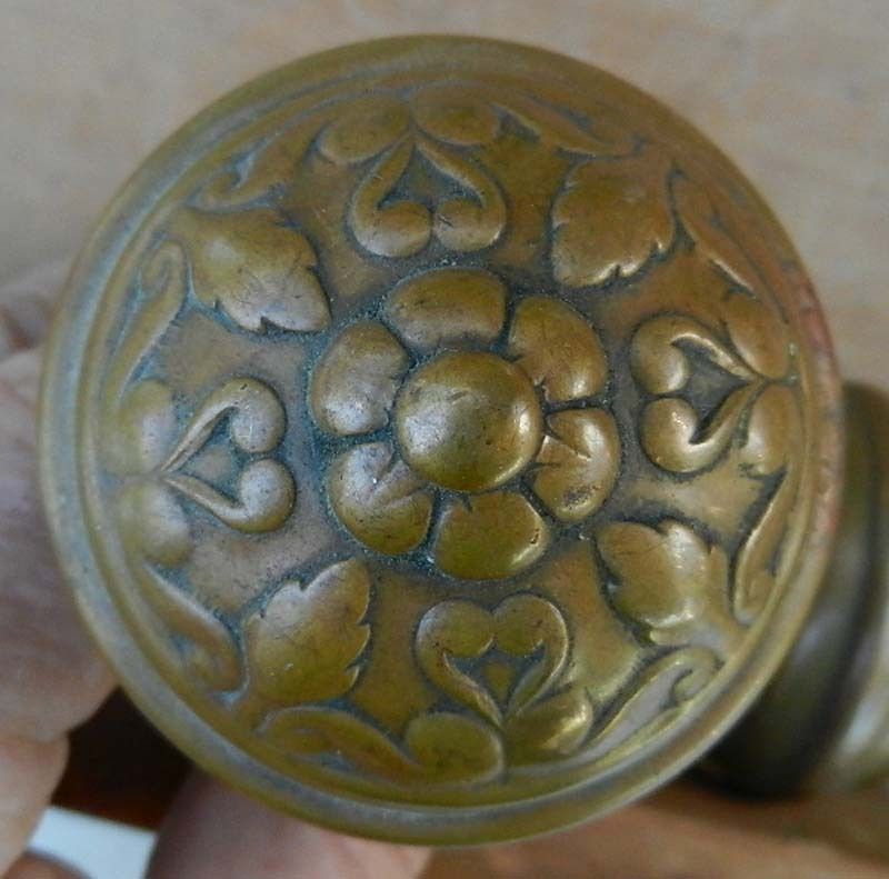 4 Nice Antique Matching Brass Decorative Door Knobs - Additional $10 OFF!!!