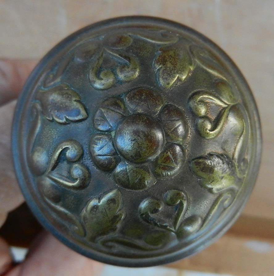 4 Nice Antique Matching Brass Decorative Door Knobs - Additional $10 OFF!!!