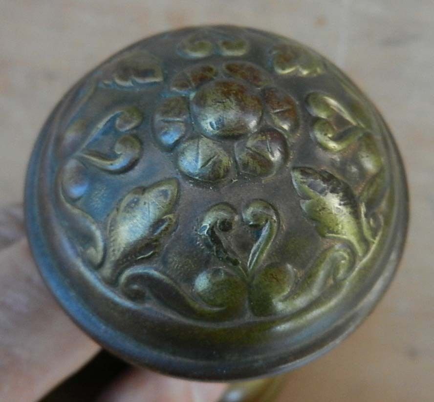 4 Nice Antique Matching Brass Decorative Door Knobs - Additional $10 OFF!!!