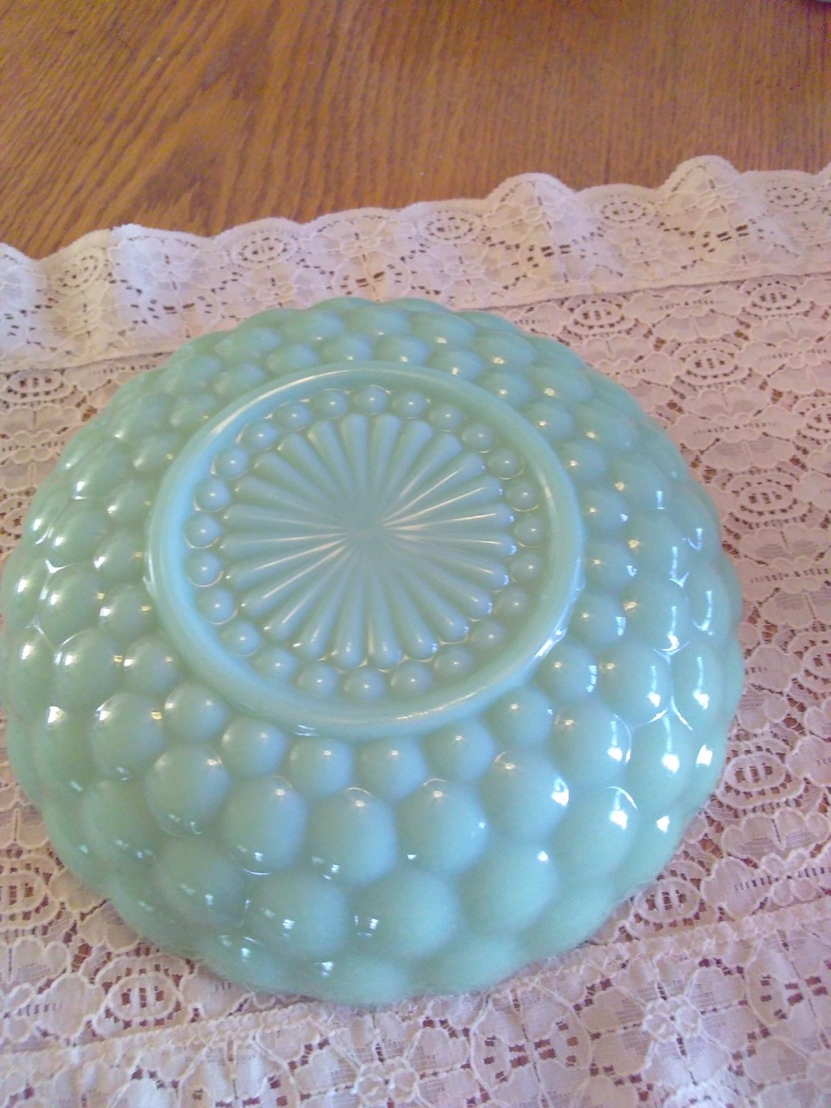 FIRE KING JADITE JADEITE BUBBLE  SHALLOW CANDY BOWL 8-1/2" GREEN MILK GLASS