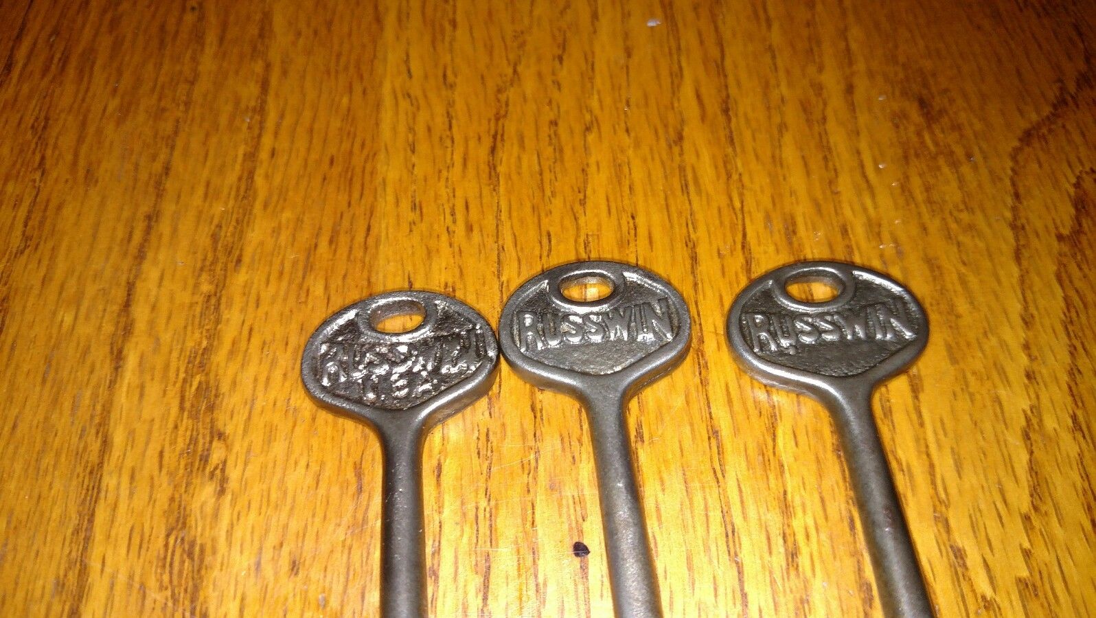 VINTAGE RUSSWIN SKELETON KEYS 3