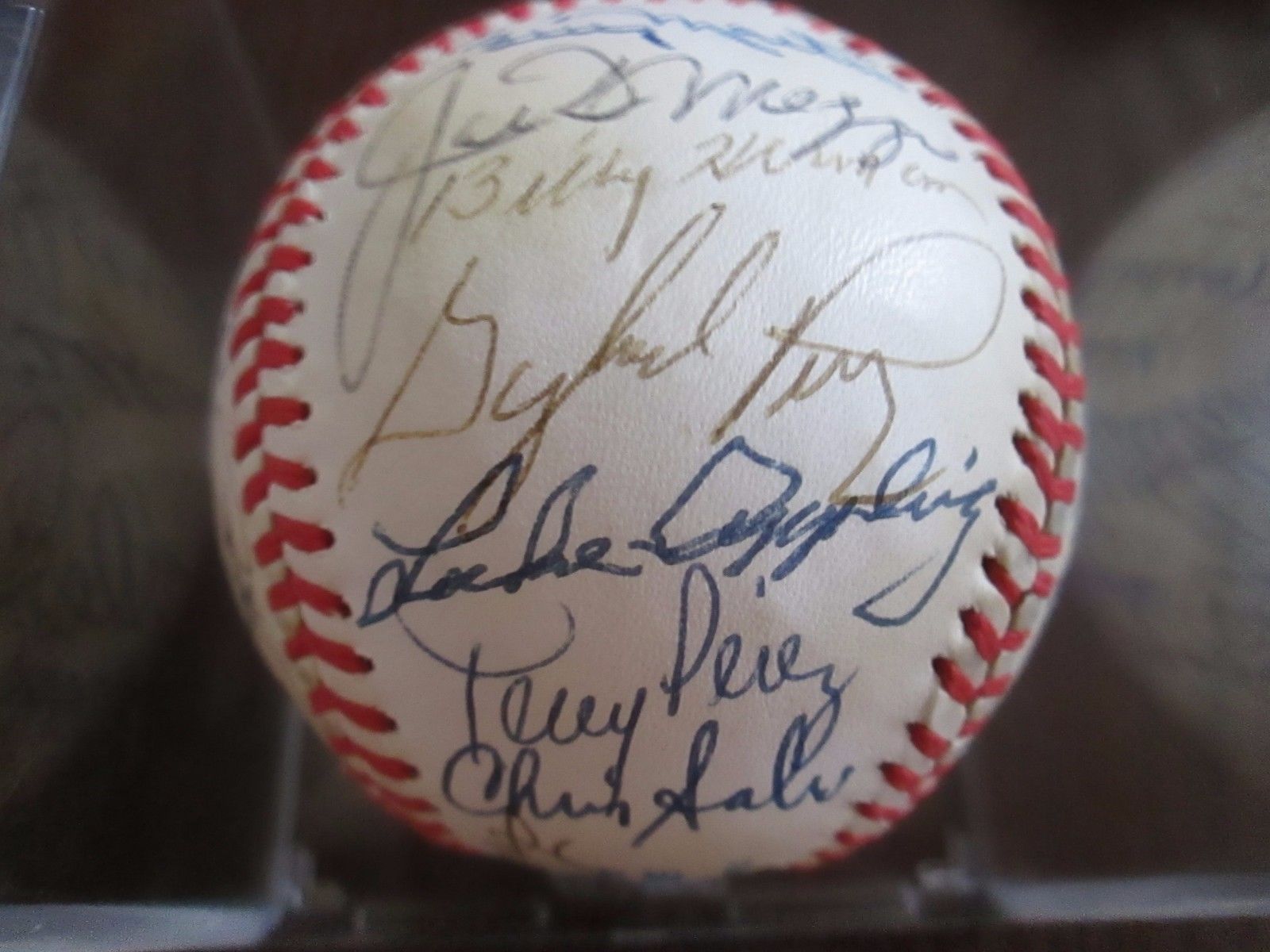 MICKEY MANTLE JOE DIMAGGIO MUHAMMAD ALI AUTOGRAPHED BASEBALL WOW! PLEASE READ