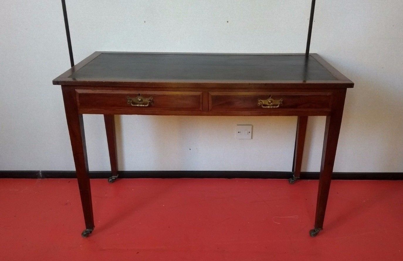 SOLID VICTORIAN ARTS CRAFTS MAHOGANY WRITING DESK TABLE