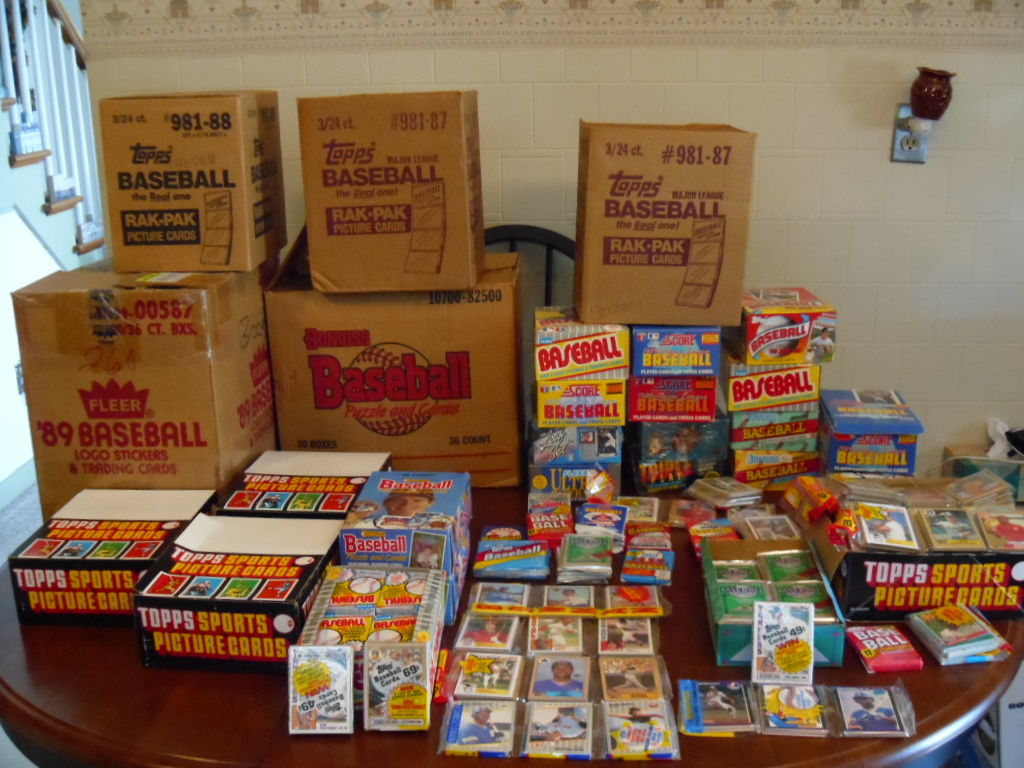 Vintage Unopened Baseball Card Packs Found At Antique Sale! 300 Cards Per Lot