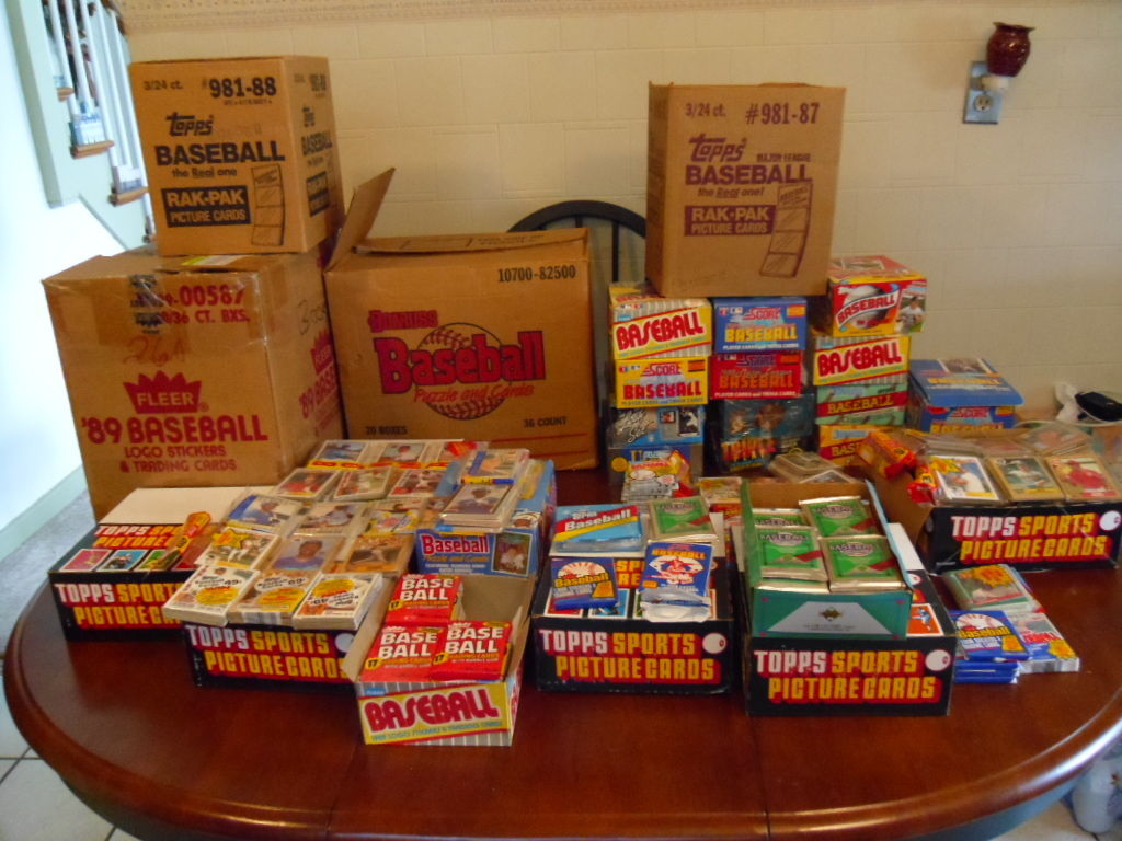 Vintage Unopened Baseball Card Packs Found At Antique Sale! 300 Cards Per Lot