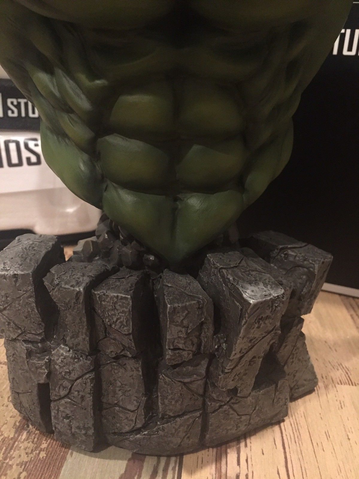 Xm Studios Incredible Hulk Bust 1:4 Scale Statue MIB Not Sideshow