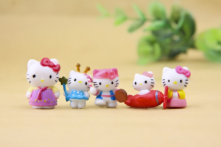 16pcs Hello Kitty Japan Anime Cute Mini Figures Collection Toy Gift 2cm