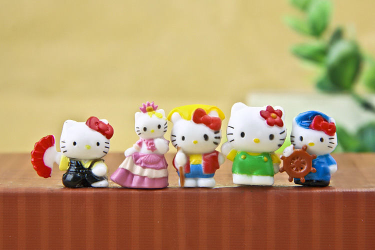 16pcs Hello Kitty Japan Anime Cute Mini Figures Collection Toy Gift 2cm