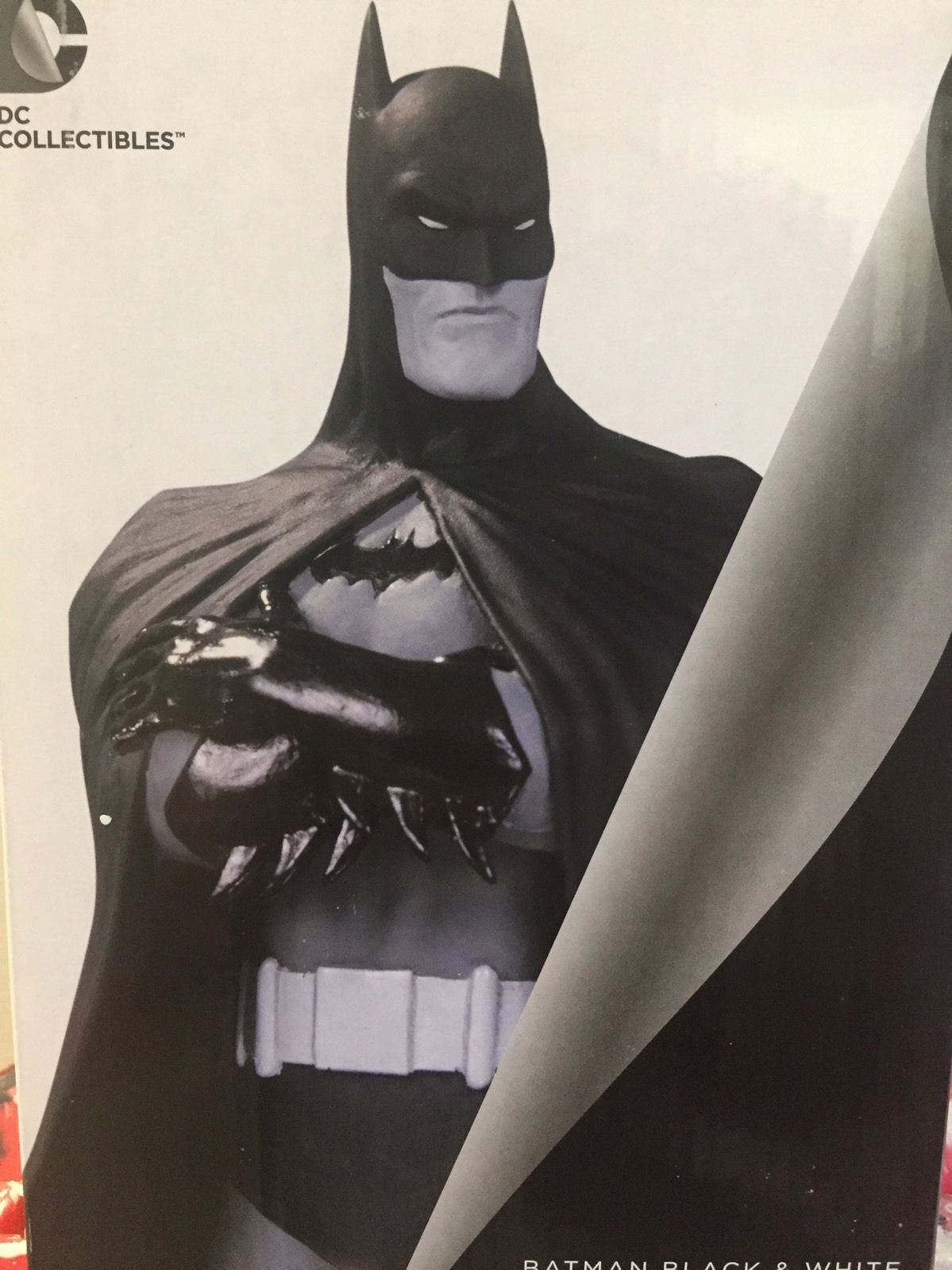 D.C. Collectibles Bolland Batman Black And White  Statue Figure NIB New Sealed