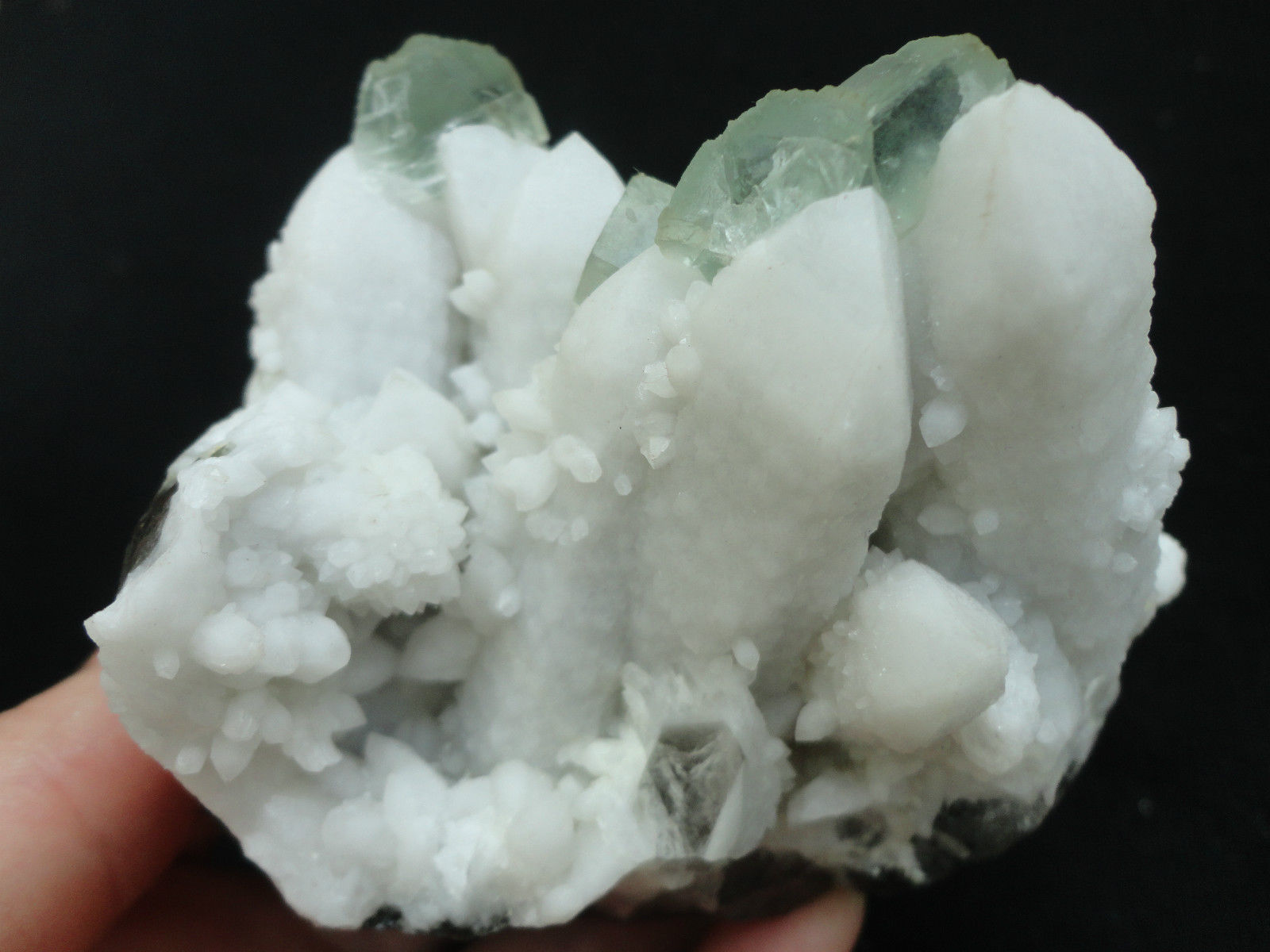 430g natural green fluorite crystal on white quartz mineral specimen China