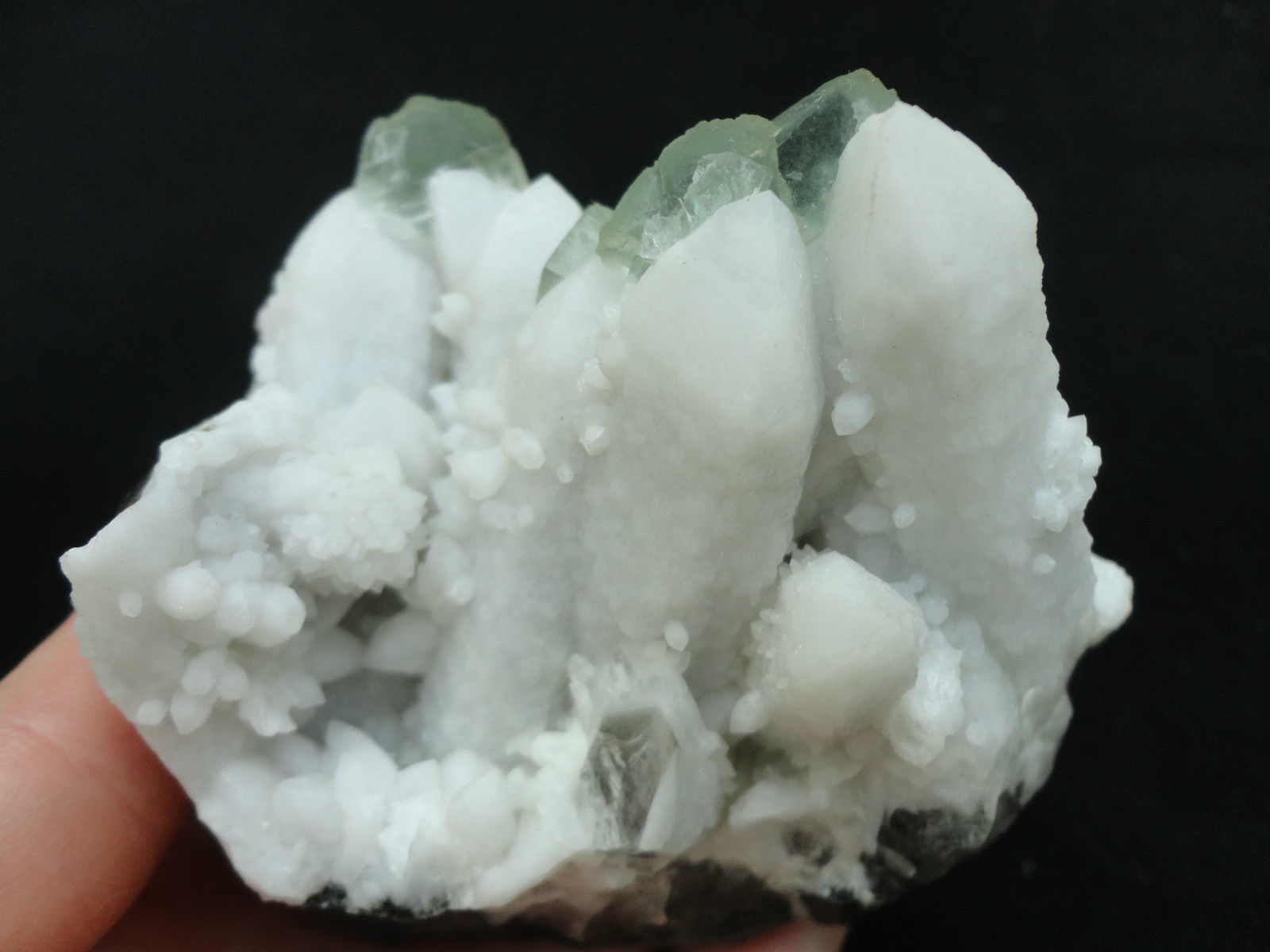 430g natural green fluorite crystal on white quartz mineral specimen China