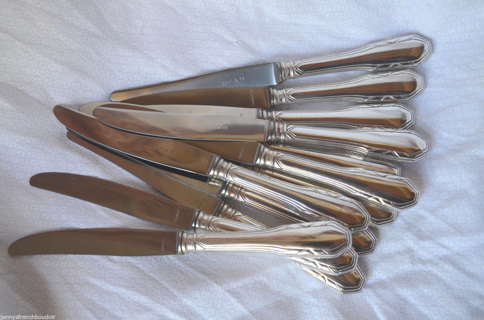 Set of 12 antique/vintage French silver plate knives in case from SFAM orfevre