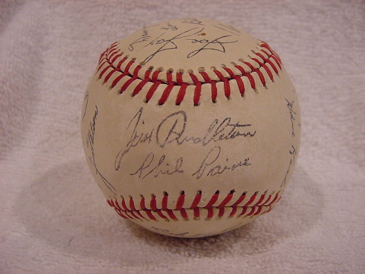 BEAUTIFUL 1953 Milwaukee Braves Team Signed Facsimile Baseball, SUPER CLEAN!!