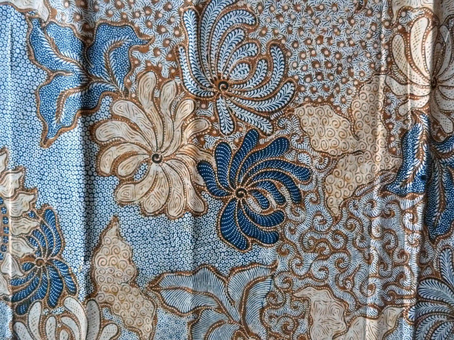 Beautiful Handmade Pekalongan Indonesian Batik Old Textile