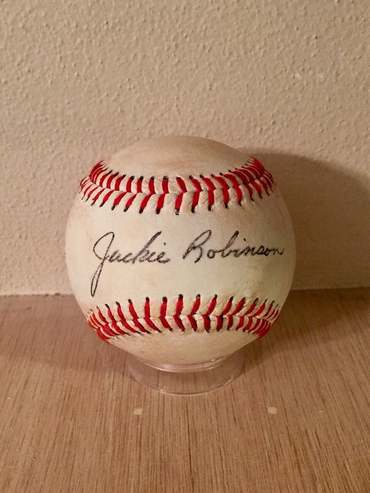 Jackie Robinson Replica Autographed Signed 1950's Style ONL Baseball.