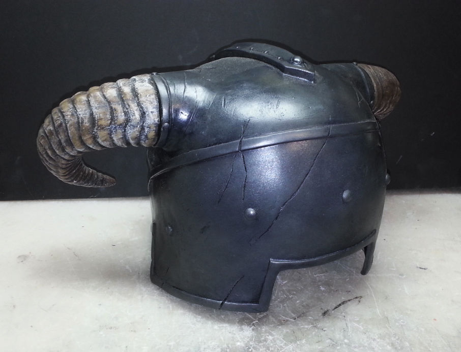 Skyrim:  Dovahkiin helmet replica: large