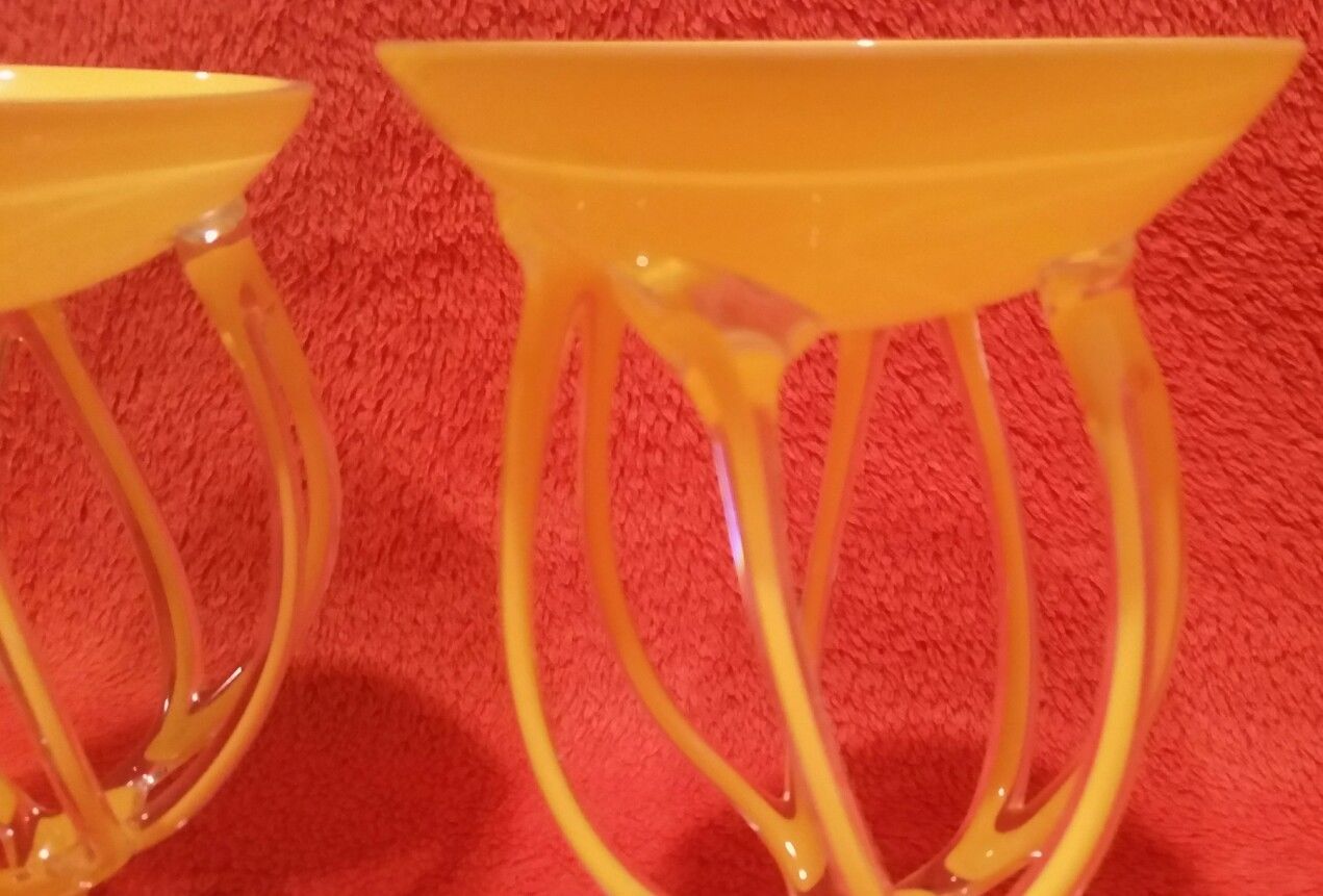 2 Yellow Makora Krosno Poland Handblown Art Pulled Glass Jellyfish Dish