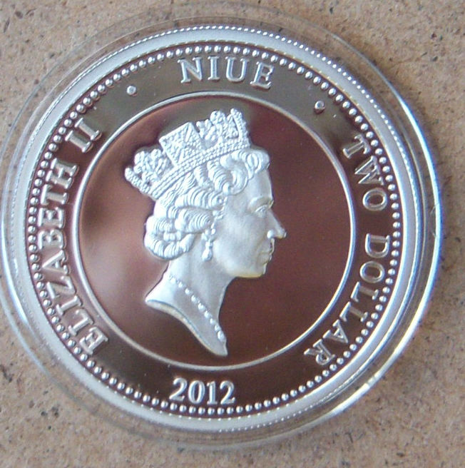 2012- Year of the Dragon, 1/2 oz silver 999 Niue islands, 2$ coin, RARE, UNC