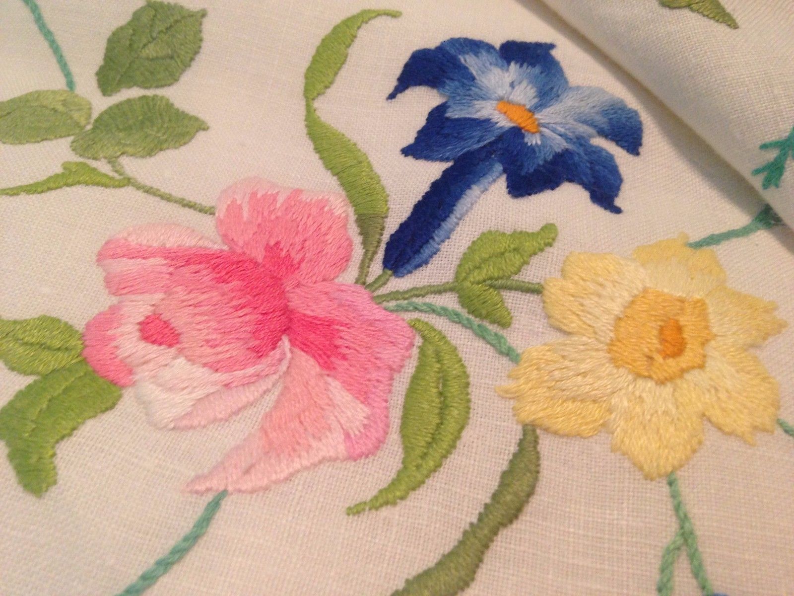 Vintage Hand Embroidered Cream Linen Tablecloth EXQUISITE FLOWERS