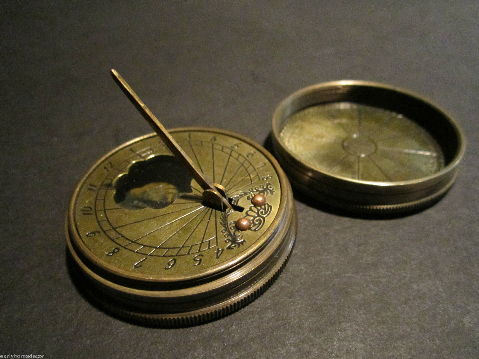 Antique Style Solid Brass Timekeeping Sundial with Top Pocket Compass Watch