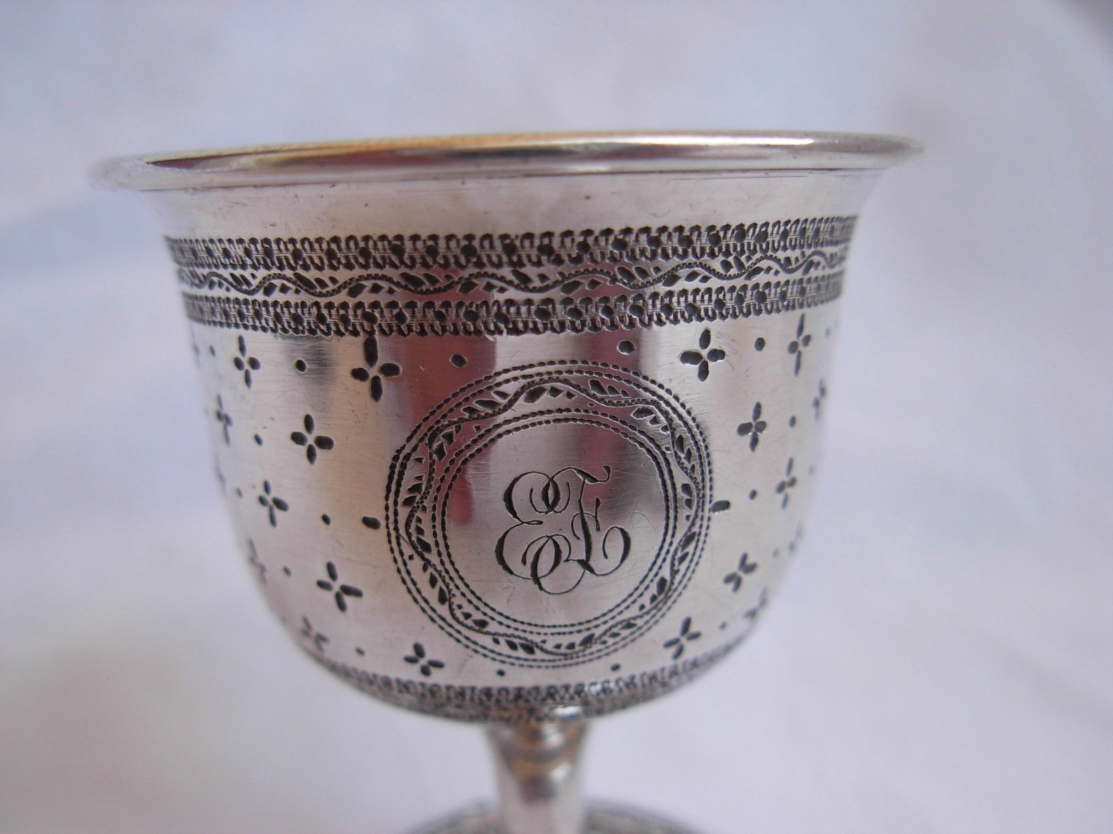 ANTIQUE FRENCH STERLING SILVER EGG CUP,LATE 19th CENTURY.