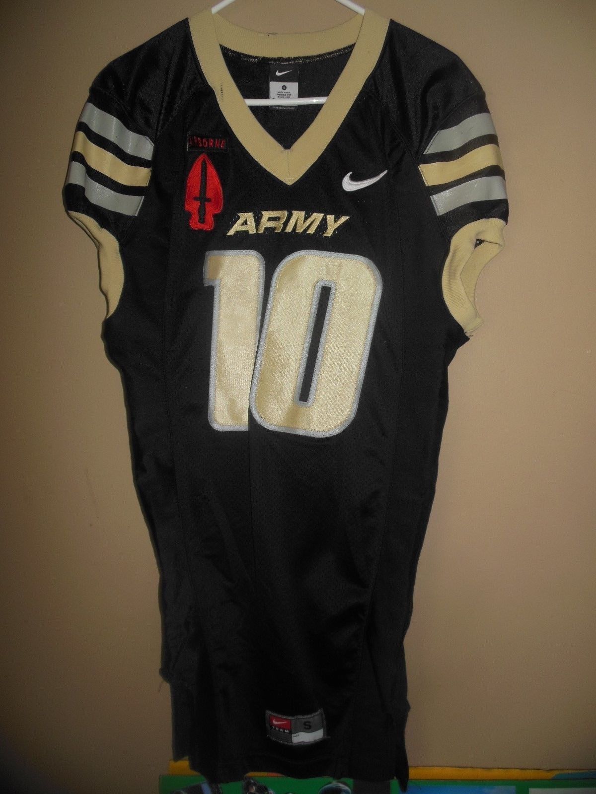 ARMY BLACK KNIGHTS  GAME USED FOOTBALL JERSEY