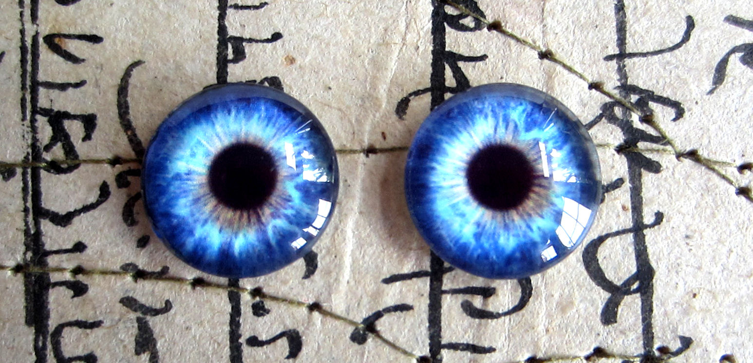 Taxidermy Glass Dragon, Doll, Teddy Eyes, Human Blue 10mm, 14mm, 16mm