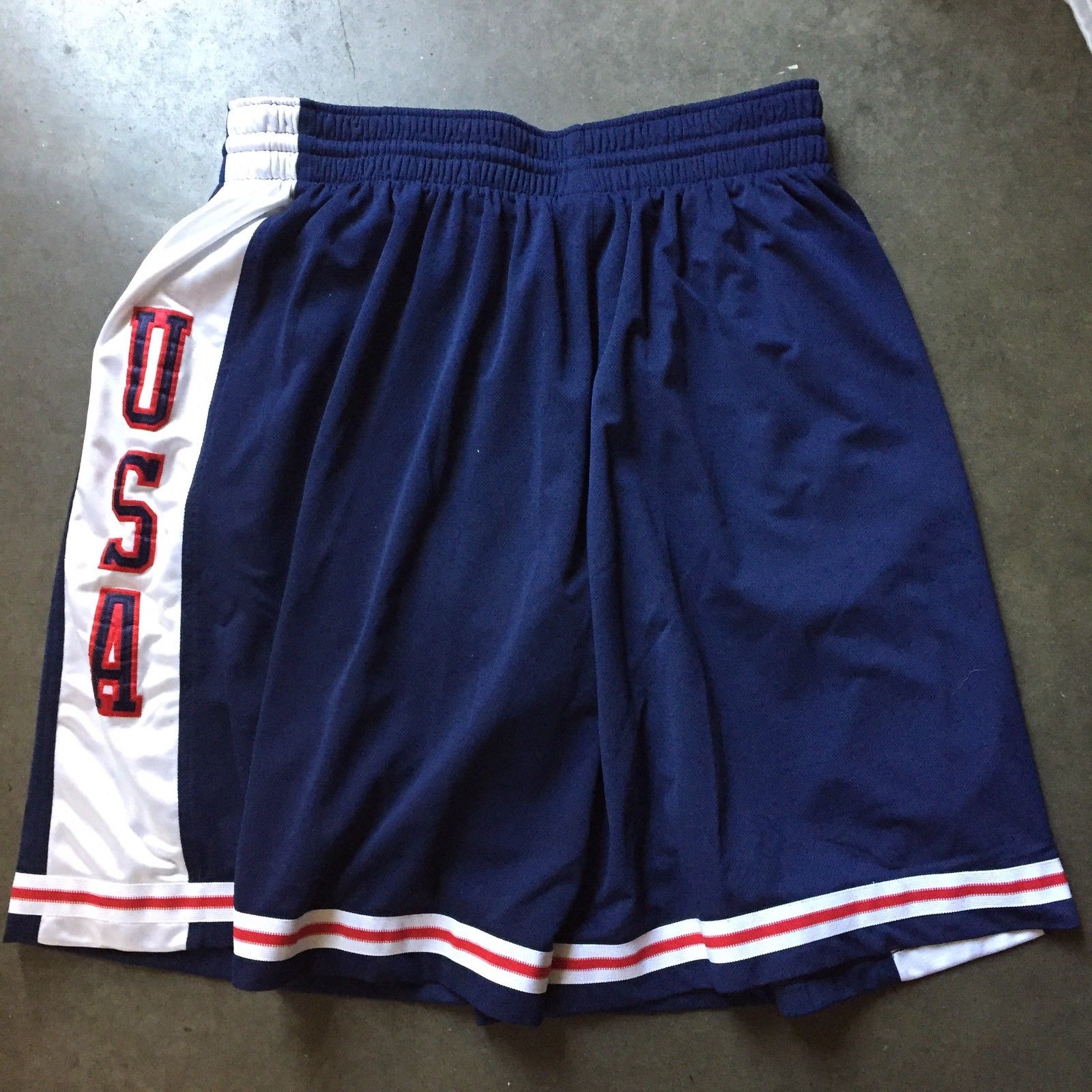 Nike Team USA Basketball Olympic Game Worn Team Issued Navy Blue Shorts Sz 44